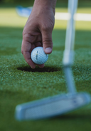 How to Choose the Right Golf Clubs for Beginners: A Complete Guide